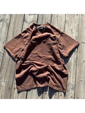 Fear of God Essentials Brown T-Shirt Graphic